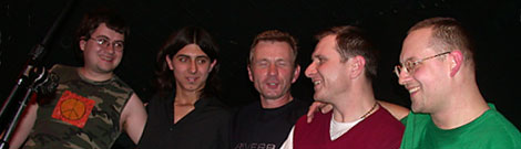  Squad po koncercie 
 Lublin, Hades, 20 X '2003 
 fot. Jola Olszta 