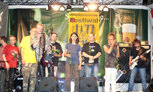  II Festiwal 'Pod Pitk' (2005) 
 22 czerwca - po koncercie 